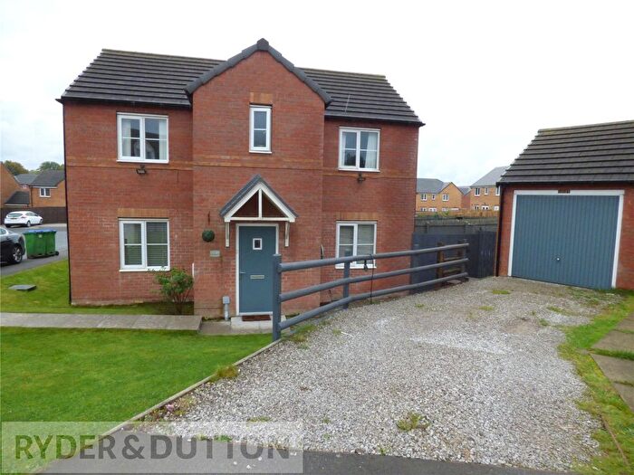 4 Bedroom Detached House To Rent In Lowry Way, Rochdale, Greater Manchester, OL11