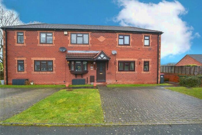 1 Bedroom Terraced House To Rent In Aldridge Close, Birchmoor, Tamworth, Warwickshire, B78