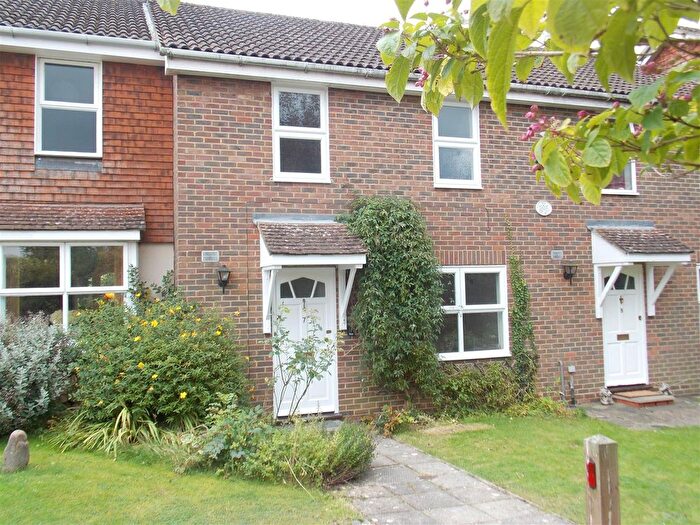 3 Bedroom Mews To Rent In Bennetts Mews, Tenterden, TN30