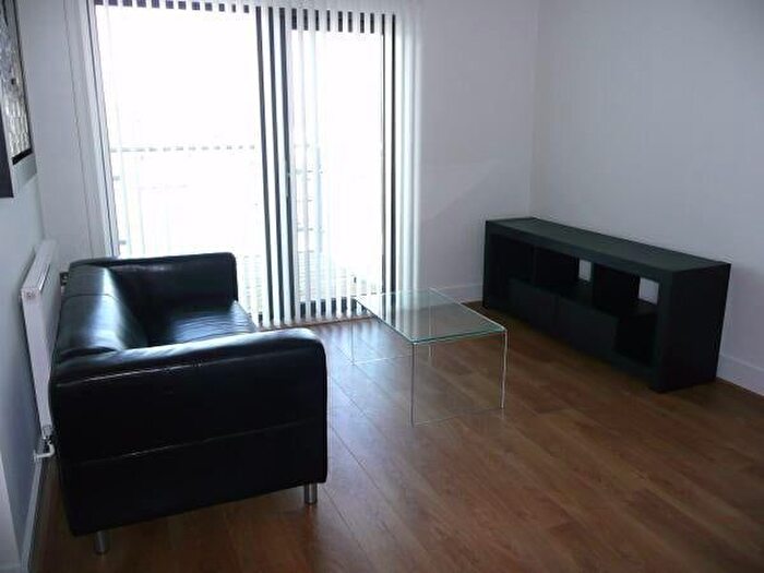 2 Bedroom Flat To Rent In Turner Street, London, E16