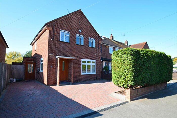 3 Bedroom Property To Rent In Broadwater Gardens, Harefield, UB9