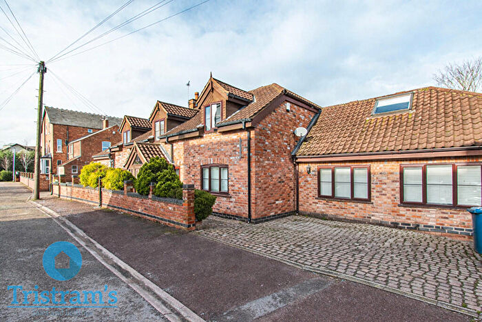 8 Bedroom Detached House To Rent In Melton Grove, West Bridgford, NG2