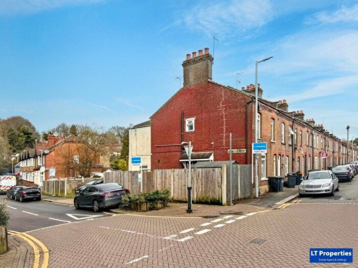 1 Bedroom Flat For Sale In Ridgway Road, Luton, LU2