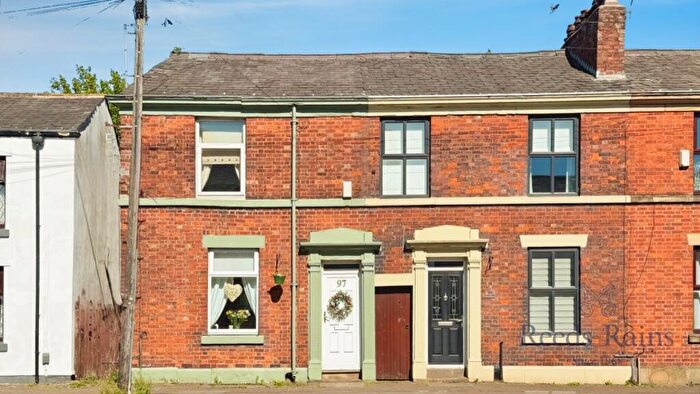 2 Bedroom End Of Terrace House For Sale In Victoria Road, Walton-le-Dale, Preston, Lancashire, PR5