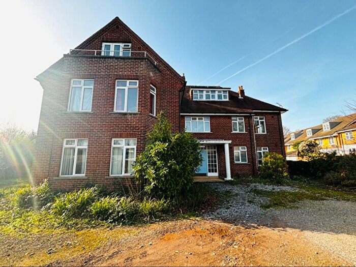 2 Bedroom Apartment To Rent In Northlands Road, Southampton, Hampshire, SO15