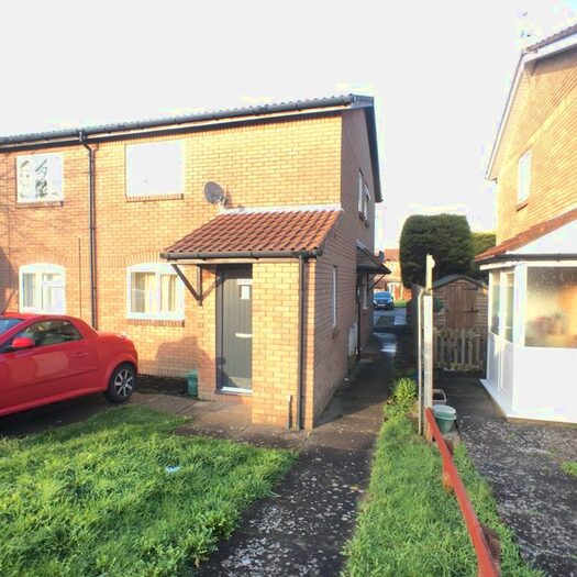 1 Bedroom Flat To Rent In Glenbrook Drive, Barry, CF63
