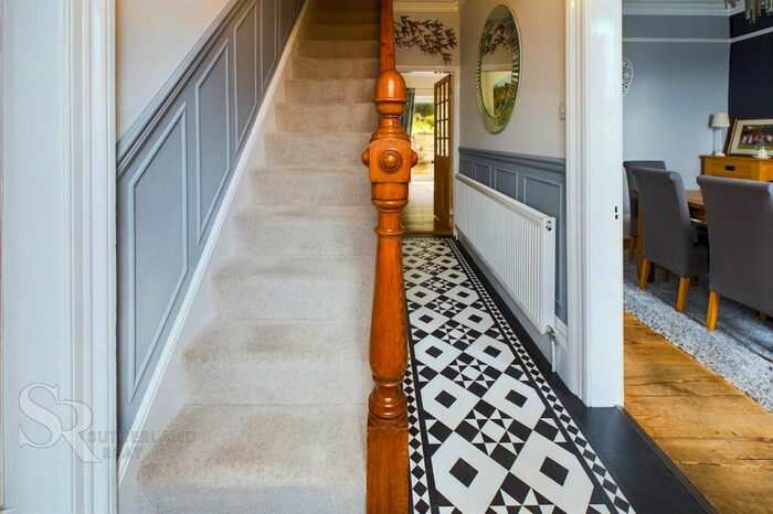 4 Bedroom Detached House For Sale In Spinnerbottom, Birch Vale, SK22