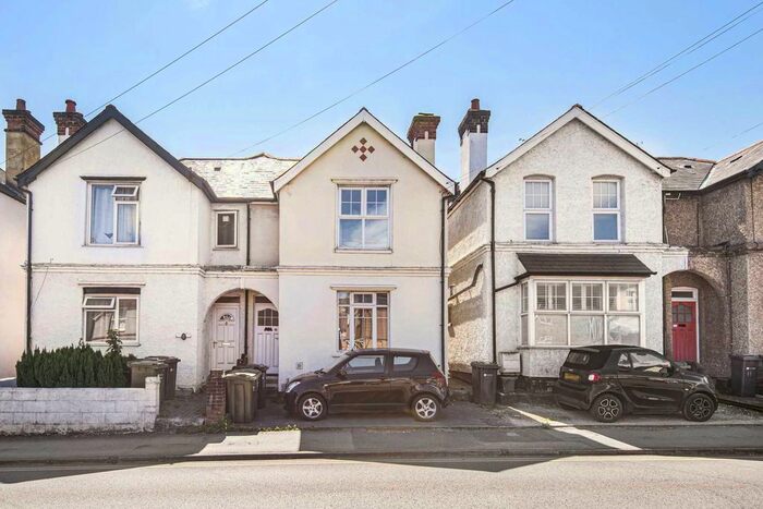 5 Bedroom Semi-Detached House To Rent In Madrid Road, Guildford GU2