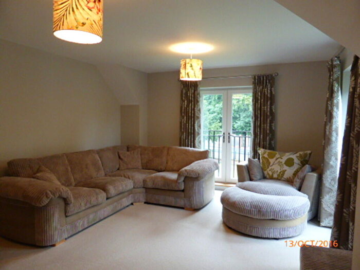 2 Bedroom Apartment To Rent In Wray Common Road, Reigate, RH2