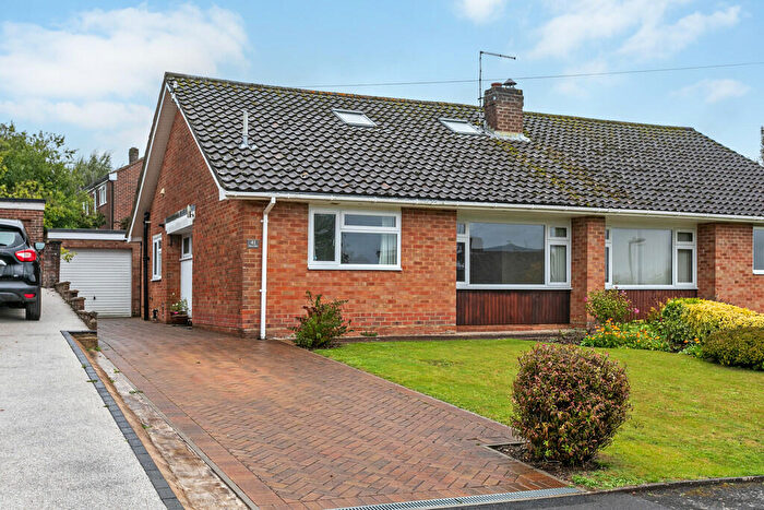 2 Bedroom Semi-Detached Bungalow To Rent In Goring Field, Winchester, SO22