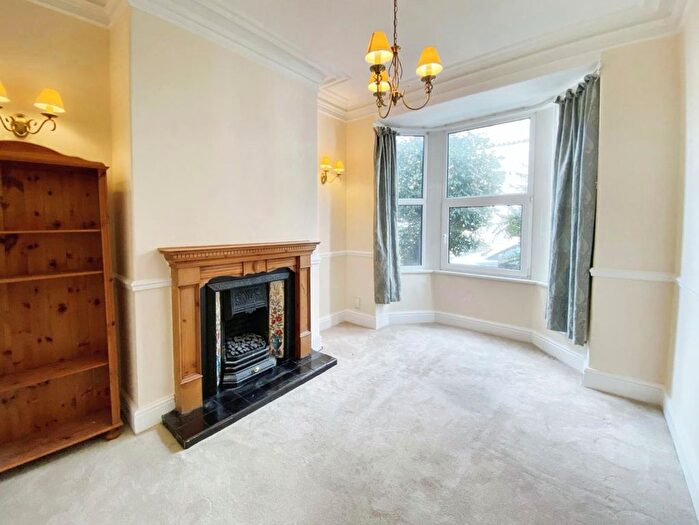 2 Bedroom Terraced House To Rent In Brownlow Street, York, YO31