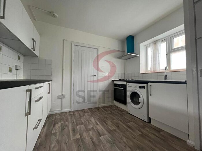 2 Bedroom Maisonette To Rent In Wharf Street North, Saint Matthews, Leicester, LE1