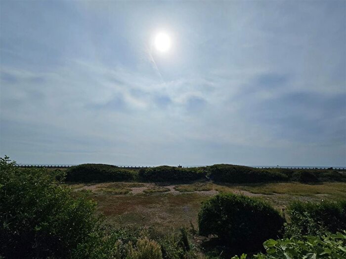 1 Bedroom Flat To Rent In Brighton Road, Lancing, BN15