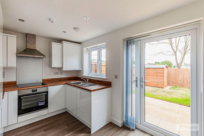 3 Bedroom Property To Rent In Wheatfields, Chatteris, PE16