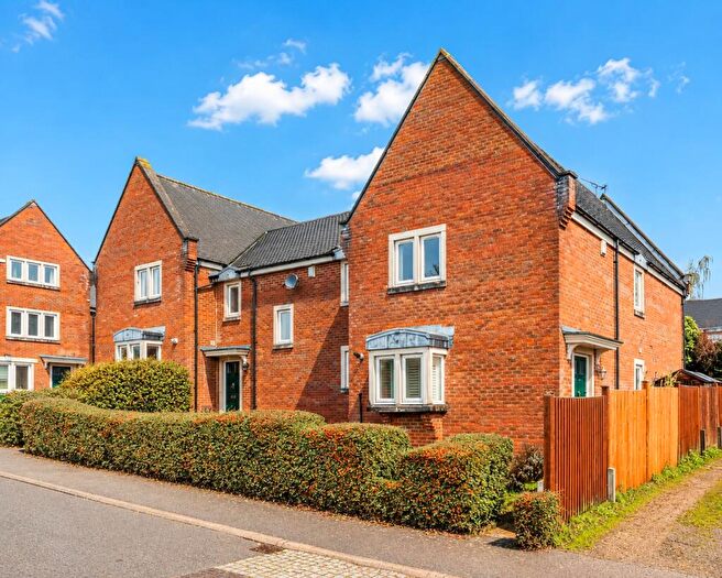 3 Bedroom House To Rent In Ulverston Close, St. Albans, Hertfordshire, AL1