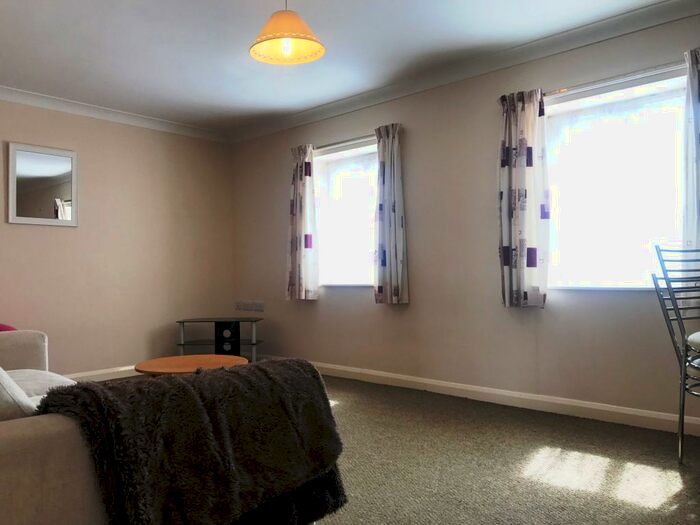 2 Bedroom Apartment To Rent In Flatgate, Howden, Goole, DN14