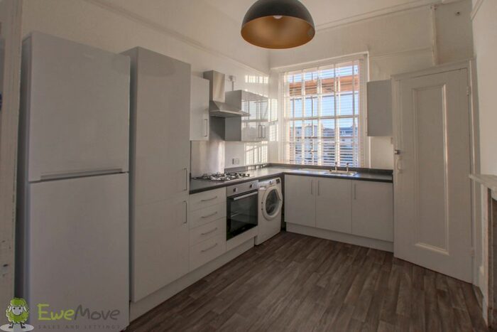 1 Bedroom Flat To Rent In Lansdown Crescent, Cheltenham GL50