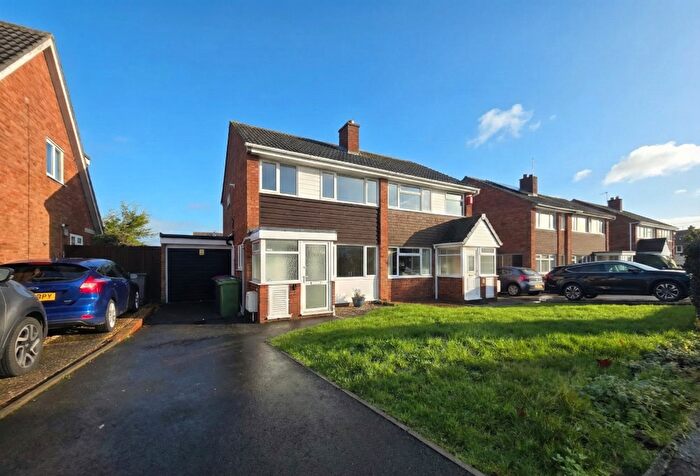 3 Bedroom Property To Rent In Shakespeare Way, Telford, TF7