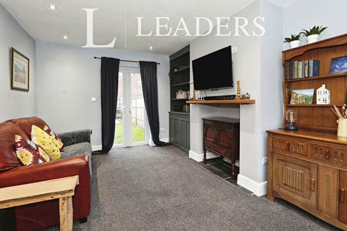 3 Bedroom House To Rent In Farm Road, Rudheath, CW9