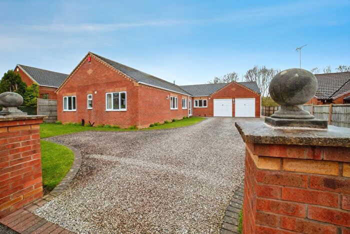 5 Bedroom Bungalow For Sale In Ashland Road West, Sutton-In-Ashfield, Nottinghamshire, NG17