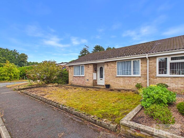 2 Bedroom Semi-Detached Bungalow To Rent In Lime Close, Mildenhall, IP28