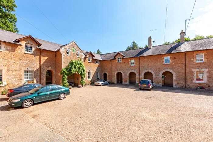 1 Bedroom Apartment To Rent In Astrop Park, Near Kings Sutton, OX17