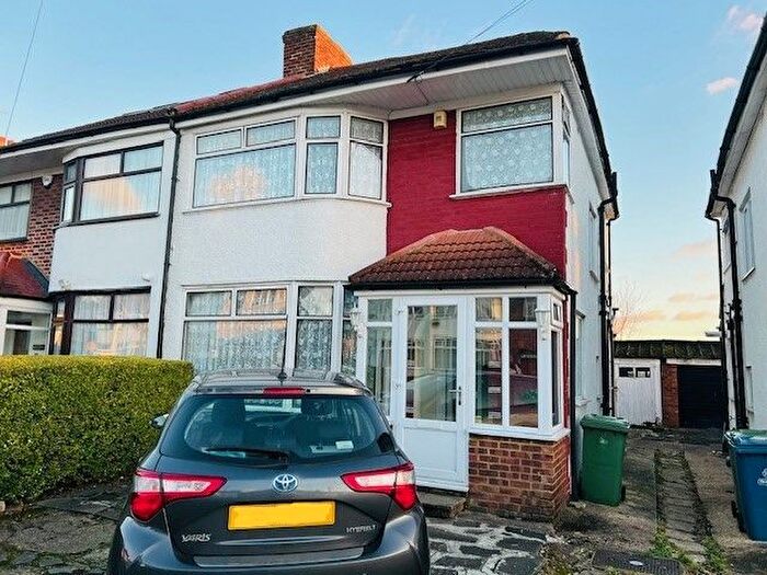 3 Bedroom Semi-Detached House To Rent In Rocklands Drive, Stanmore, HA7
