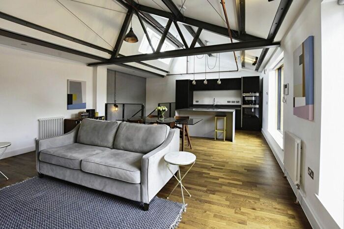 2 Bedroom Semi-Detached House To Rent In Legge Lane, Jewellery Quarter, Birmingham, B1