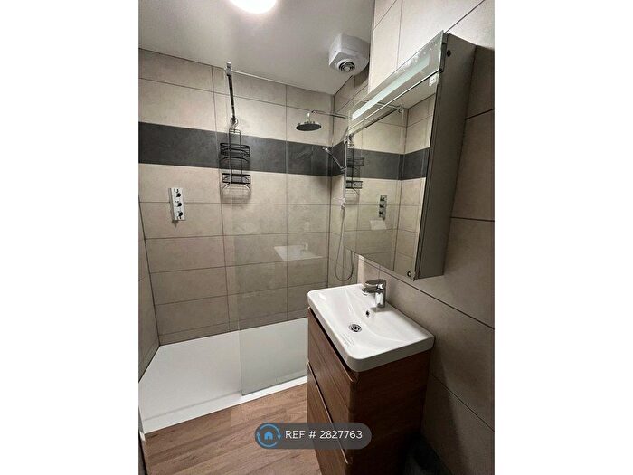 1 Bedroom Flat To Rent In Rye Street, Bishop's Stortford, CM23