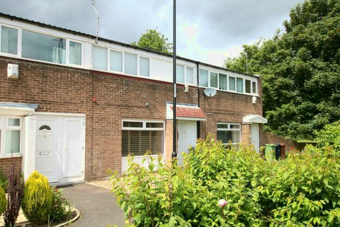 3 Bedroom Semi-Detached House To Rent In Stockley Road, Washington, Tyne And Wear, NE38