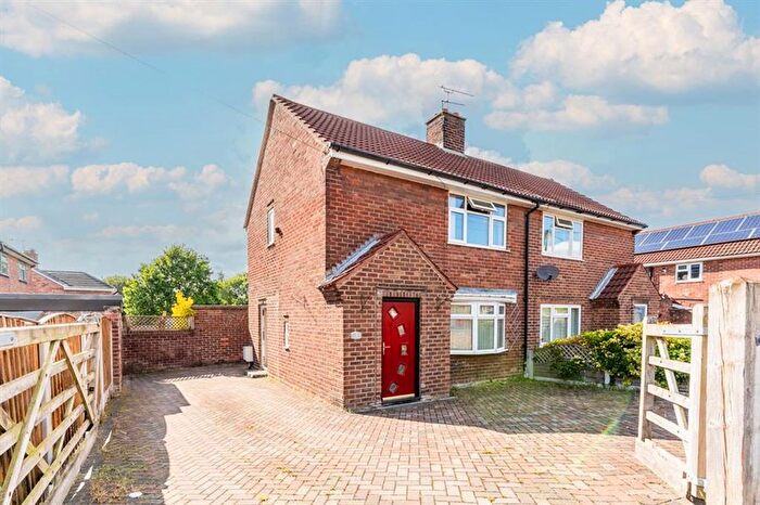 2 Bedroom Semi Detached House For Sale In Mountain View, Helsby, WA6