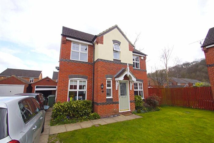 3 Bedroom Detached House To Rent In Boothroyd Drive, Leeds, LS6