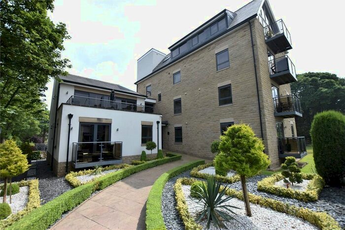 2 Bedroom Flat To Rent In Flat The Place, Harrogate Road, Alwoodley, Leeds, West Yorkshire, LS17