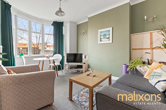 3 Bedroom Terraced House For Sale In Eardley Road, London, SW16