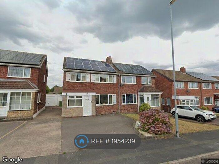 3 Bedroom Semi-Detached House To Rent In Laneside Avenue, Sutton Coldfield, B74