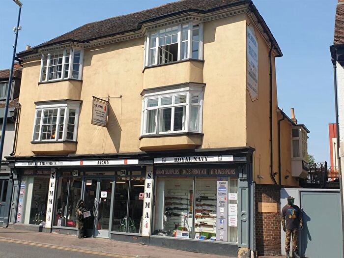 4 Bedroom Flat For Sale In Lower Stone Street, Maidstone, ME15