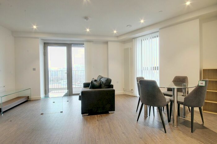 1 Bedroom Flat To Rent In Royal Docks West, Western Gateway, E16