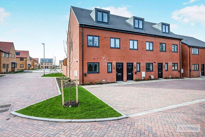 3 Bedroom House To Rent In Stonemason Way, Gunthorpe, PE4
