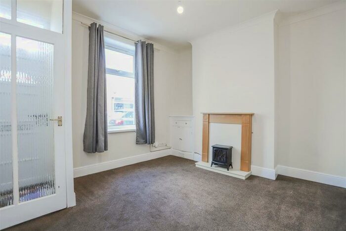 2 Bedroom End Of Terrace House To Rent In Harling Street, Burnley, BB12