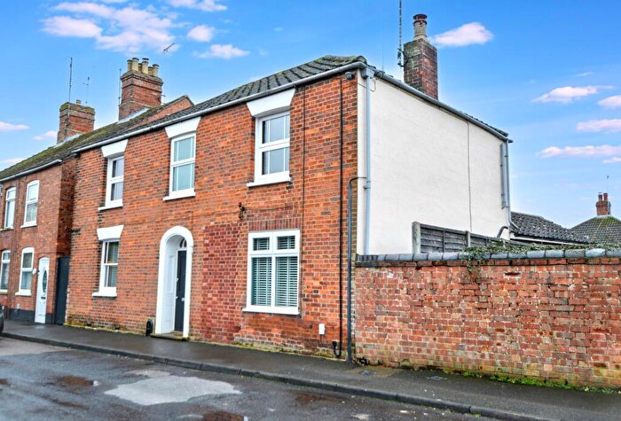 4 Bedroom Detached House For Sale In Victoria Place, Bourne, PE10