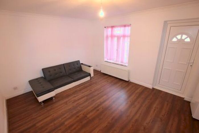 4 Bedroom End Of Terrace House To Rent In Dressington Avenue, Brockley SE4