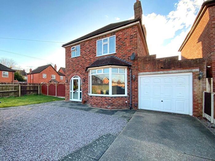 3 Bedroom Detached House For Sale In Bruce Road, Lincoln, LN2