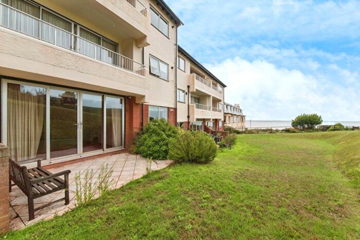 2 Bedroom Apartment For Sale In Cliff Road, Budleigh Salterton, EX9