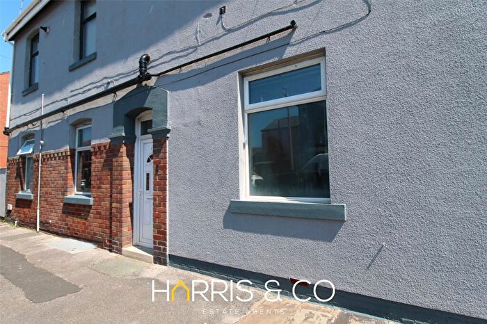 2 Bedroom Apartment For Sale In Mount Street, Fleetwood, Lancashire, FY7
