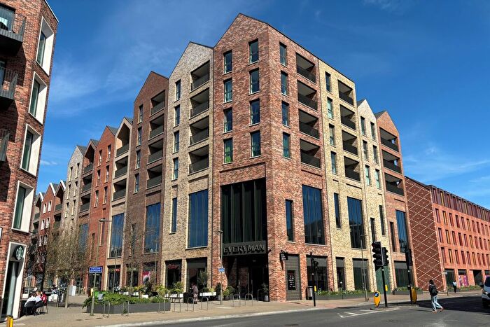 1 Bedroom Flat To Rent In Station Hill North, Egham, Surrey, TW20