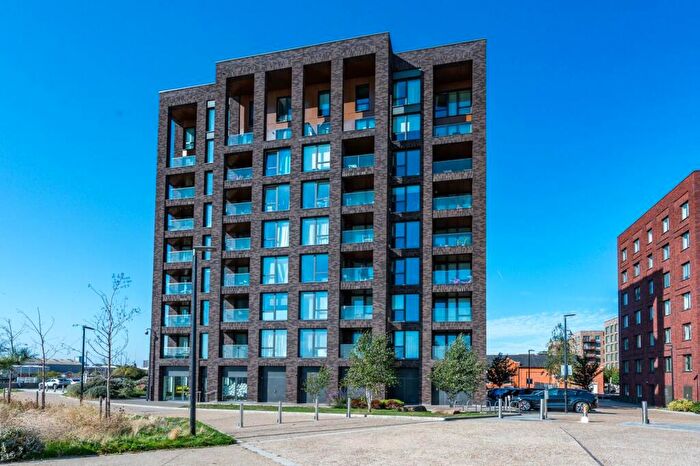 1 Bedroom Flat For Sale In Hamme Building, Royal Docks, London, E16