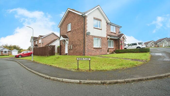 2 Bedroom Detached House For Sale In Ruskin Place, Cleator Moor, CA25