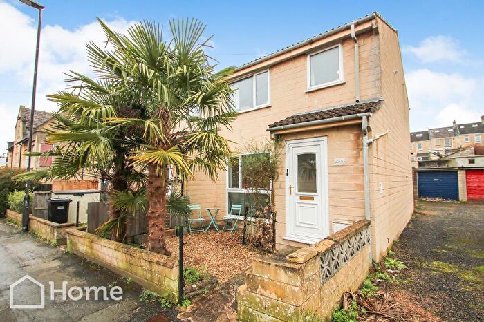 3 Bedroom End Of Terrace House For Sale In Millmead Road, Bath, Somerset, BA2