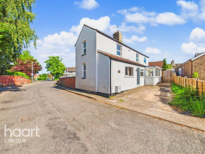 3 Bedroom Detached House For Sale In Abbey Road, Bardney, LN3