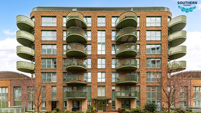1 Bedroom Flat For Sale In Deering House, Ottley Drive, Kidbrooke, London, SE3